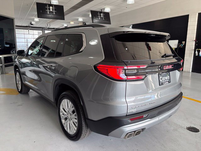 Used 2026 GMC Acadia Elevation w/ Elevation Premium Package AWD/4WD image 4