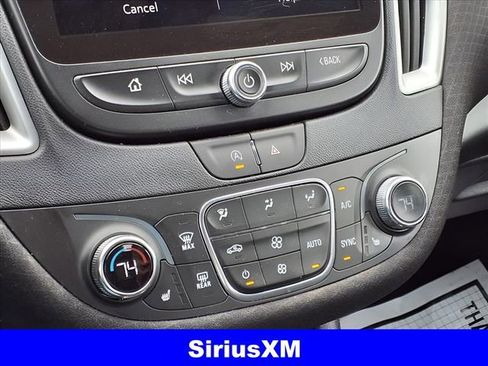 Used 2024 Chevrolet Malibu LT image 11