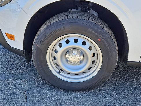 New 2026 Ford Maverick XL image 17