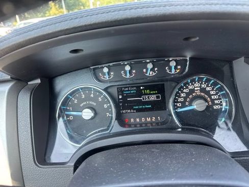 Used 2012 Ford F150 Lariat w/ Lariat Chrome Pkg RWD image 11