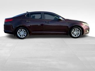 Used 2012 Kia Optima LX video 2