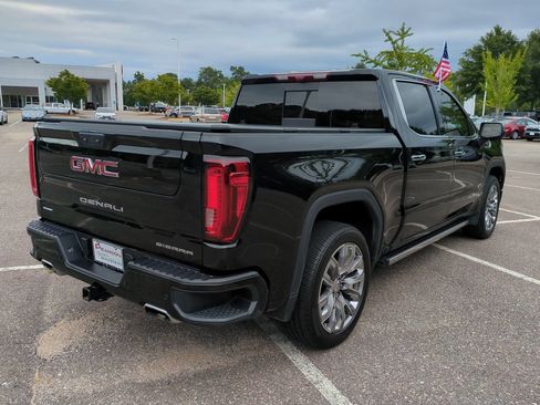 Used 2025 GMC Sierra 1500 Denali w/ Denali Reserve Package AWD/4WD image 4