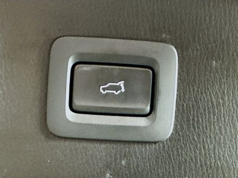 Used 2025 MAZDA CX-5 Carbon Edition image 29