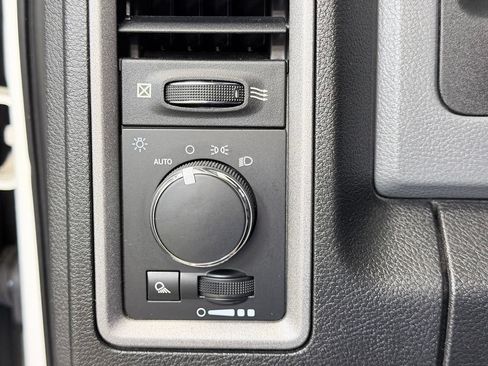 Used 2019 RAM 1500 Tradesman w/ Popular Equipment Group RWD image 26