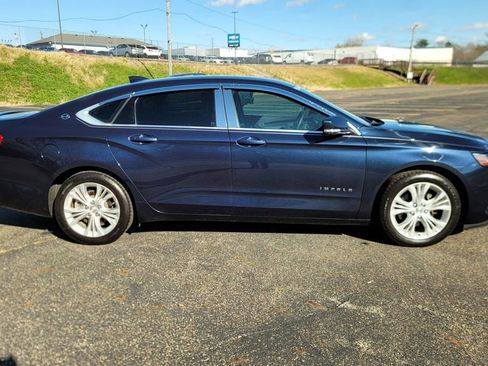 Used 2015 Chevrolet Impala LT w/ Convenience Package image 14