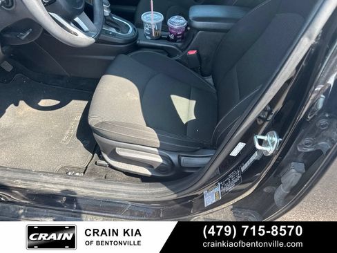 Certified 2021 Kia Forte Sedan FWD image 23