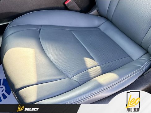 Used 2023 Buick Enclave Essence w/ LPO, Floor Liner Package FWD image 18