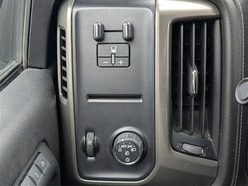 Used 2017 Chevrolet Silverado 1500 High Country image 21