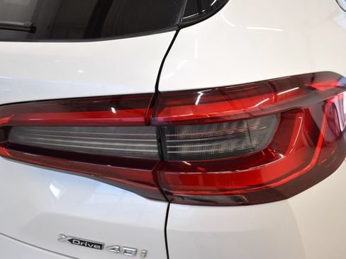 Used 2019 BMW X5 xDrive40i w/ Convenience Package AWD/4WD image 12