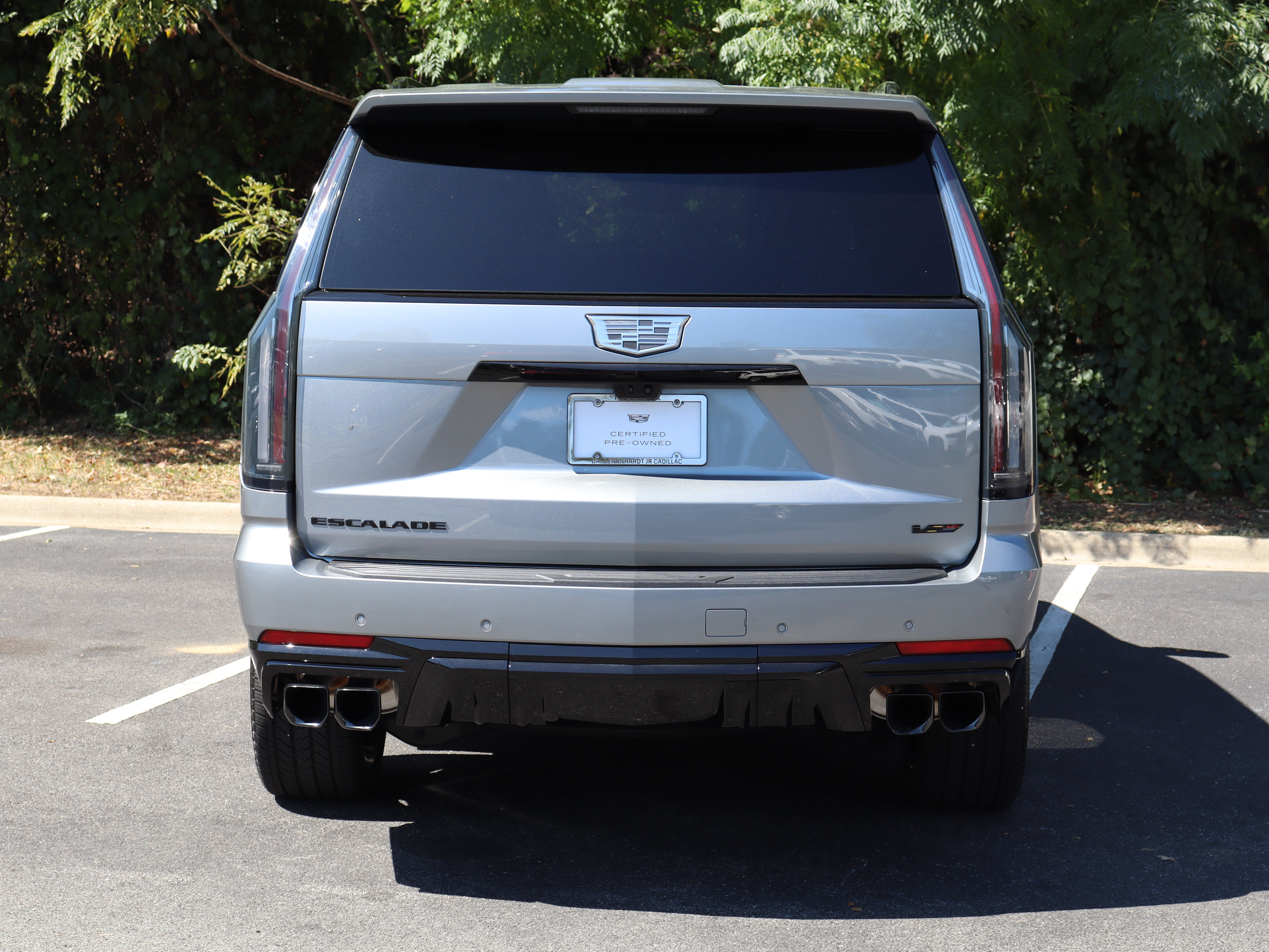 Certified 2026 Cadillac Escalade V AWD/4WD image 9