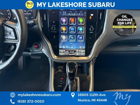 Certified 2025 Subaru Outback Onyx Edition AWD/4WD image 13