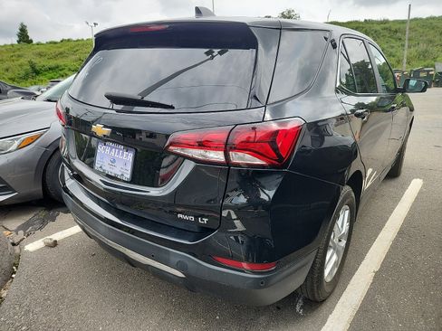 Used 2023 Chevrolet Equinox LT AWD/4WD image 3