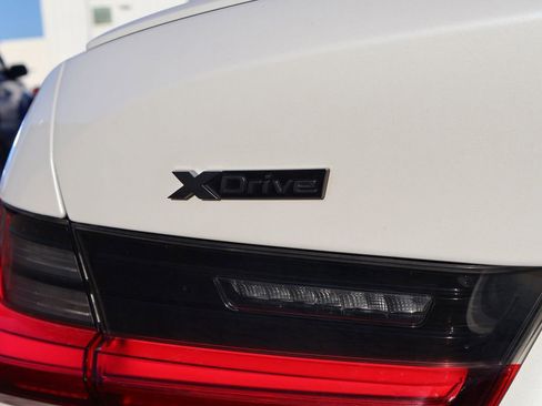 Used 2021 BMW M340i xDrive w/ Premium Package image 9