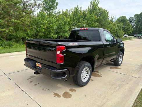 New 2026 Chevrolet Silverado 1500 W/T w/ WT Value Package AWD/4WD image 9