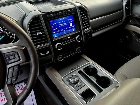 Used 2020 Ford Expedition XLT w/ Equipment Group 202A image 40