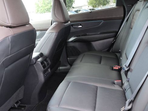 Used 2025 Nissan Murano Platinum w/ Cargo Package AWD/4WD image 17