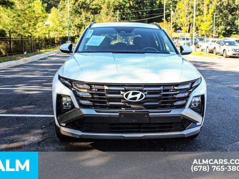 Used 2025 Hyundai Tucson SEL FWD image 9