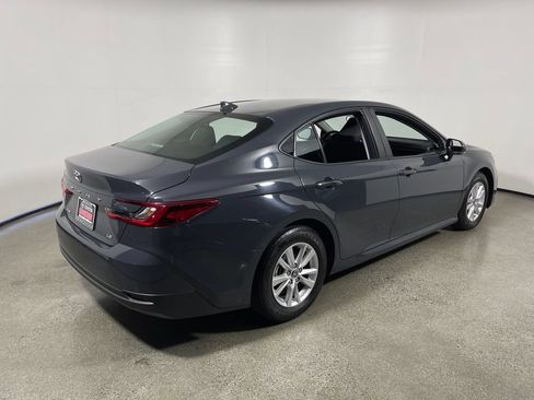 Used 2025 Toyota Camry LE FWD image 3