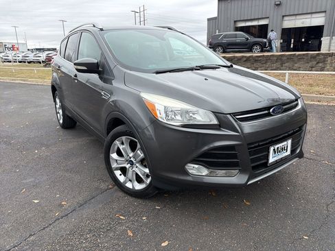 Used 2016 Ford Escape Titanium image 1