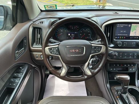 Used 2021 GMC Canyon Denali AWD/4WD image 19