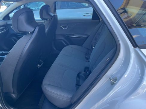 Used 2025 Kia K4 FWD image 24