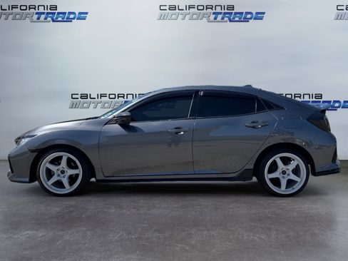 Used 2019 Honda Civic Sport image 8