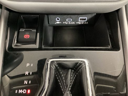 Used 2023 Subaru Outback Limited image 29