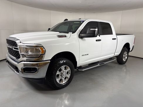 Used 2024 RAM 2500 Big Horn image 4