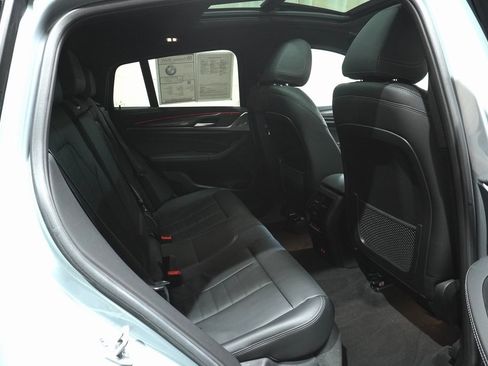 Used 2024 BMW X4 M40i w/ Premium Package image 15