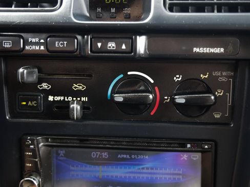 Used 2000 Toyota 4Runner SR5 w/ Upgrade Value Pkg 2 RWD image 31