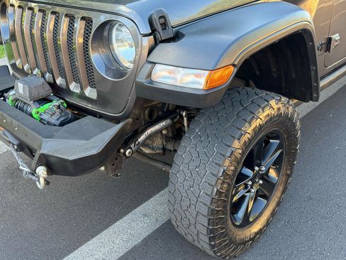 Used 2022 Jeep Wrangler Unlimited Sport AWD/4WD image 48