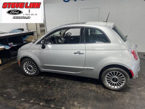 Used 2012 FIAT 500 Lounge w/ Luxury Leather Pkg FWD image 2