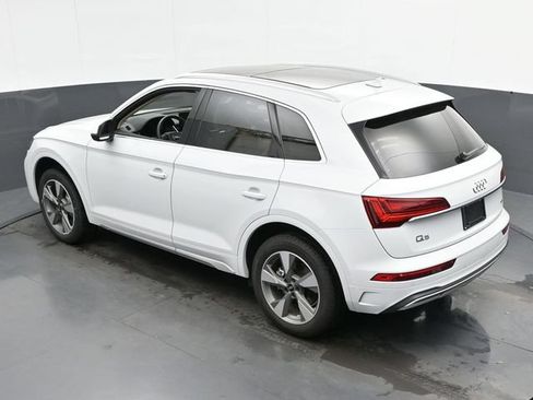 Used 2025 Audi Q5 2.0T Premium Plus w/ Premium Plus Package AWD/4WD image 44