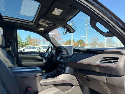 Used 2022 Chevrolet Tahoe RST w/ Sport Performance Package AWD/4WD image 46