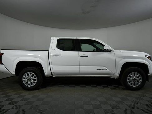 New 2026 Toyota Tacoma SR5 image 15