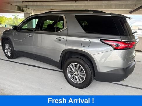 Used 2023 Chevrolet Traverse LT FWD image 18
