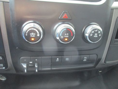 Used 2021 RAM 1500 Tradesman w/ Trailer Tow Group AWD/4WD image 13
