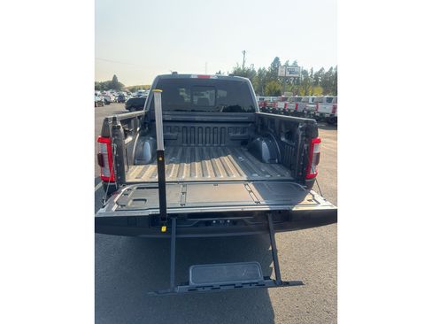 Used 2023 Ford F150 Lariat w/ Equipment Group 502A High AWD/4WD image 9
