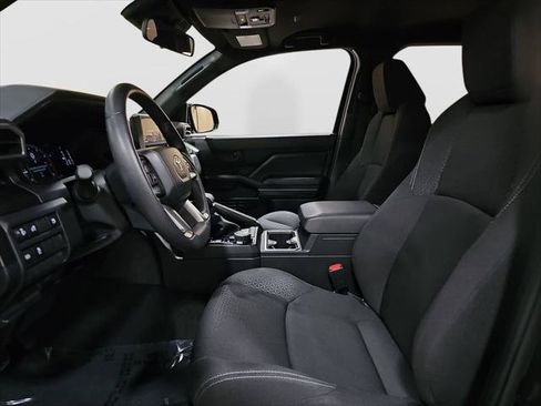 Certified 2025 Toyota 4Runner SR5 image 14