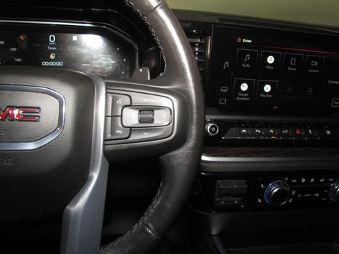 Used 2022 GMC Sierra 1500 Elevation w/ Elevation Premium Package image 6