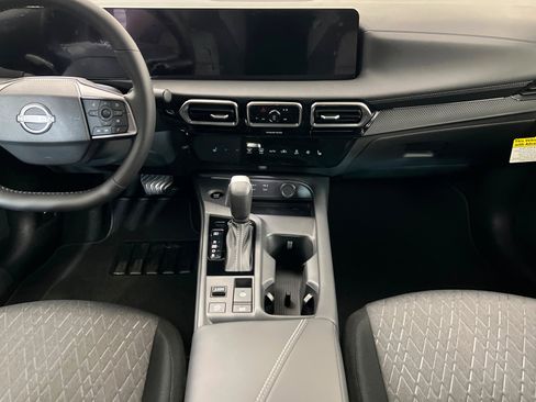 New 2026 Nissan Sentra SV image 13