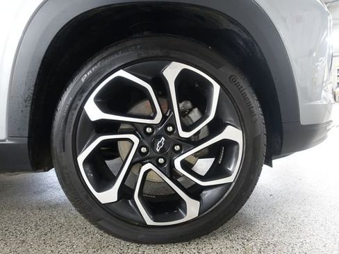 Used 2024 Chevrolet Trax RS w/ Driver Confidence Package image 25