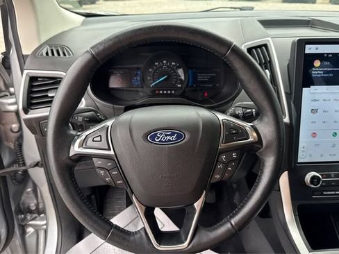 Used 2023 Ford Edge SEL w/ Convenience Package AWD/4WD image 16