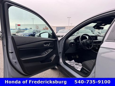 Used 2024 Honda Accord Sport image 30