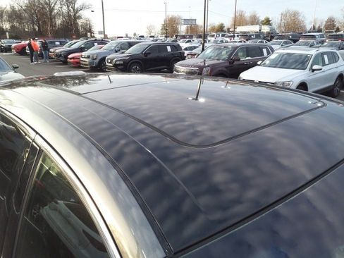 Used 2017 Lincoln MKX Reserve w/ Lincoln MKX Climate Package image 10