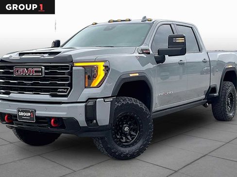 Used 2025 GMC Sierra 2500 AT4 w/ AT4 Premium Plus Package AWD/4WD image 1