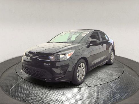 Used 2023 Kia Rio LX FWD image 3