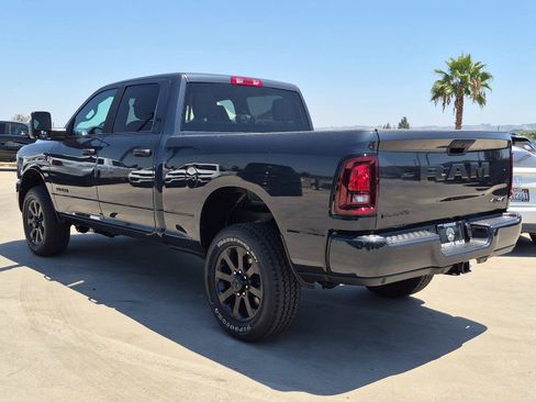 New 2026 RAM 2500 Big Horn w/ Night Edition AWD/4WD image 4
