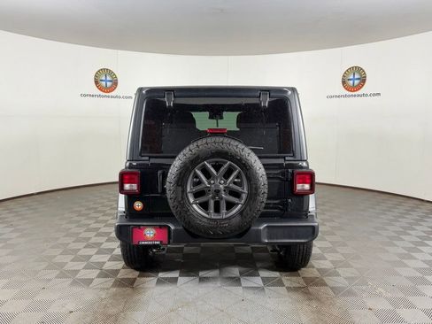 Used 2025 Jeep Wrangler Unlimited Sport AWD/4WD image 21