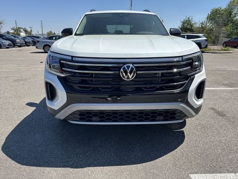 New 2026 Volkswagen Atlas Peak Edition AWD/4WD image 9